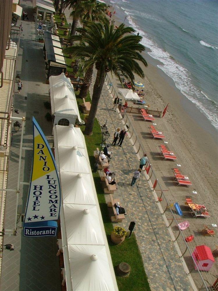 Hotel Danio Lungomare Alassio Buitenkant foto